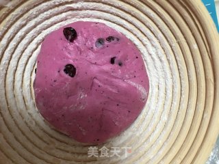 Pitaya Cranberry Ou Bun recipe