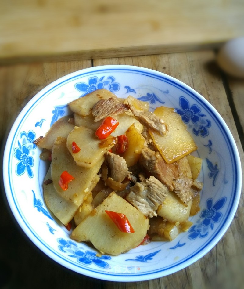 Fried Pork with Cold Potatoes recipe