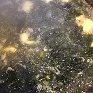 Yuzhi Tofu, Seaweed and Shrimp Skin Soup recipe