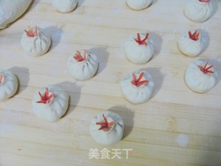 Buns with Flowers-beef-flavored Soft Buns recipe