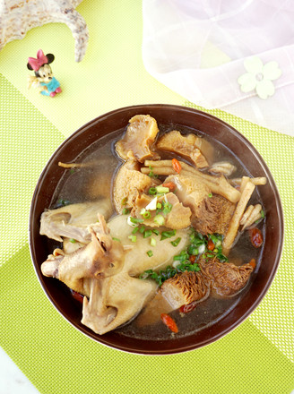[body Health] Stewed Pigeon with Shenqi Monkey Mushroom recipe