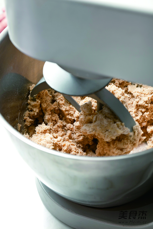 Gingerbread Shortbread Cake recipe