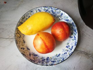 Nectarine Mango Juice recipe