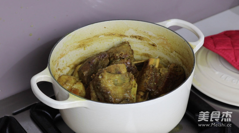 Dongpo Cuisine: Curry Steak Ribs and Potatoes recipe