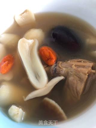 Matsutake Chicken Soup recipe