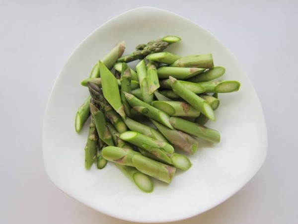 Asparagus Stir-fried Pork recipe