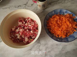 Donkey Meat and Carrot Stuffed Buns recipe