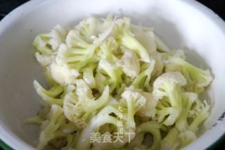 Stir-fried Cauliflower with Tomato recipe