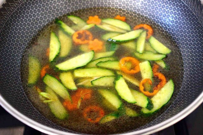 Cucumber Cuttlefish Noodle Soup recipe