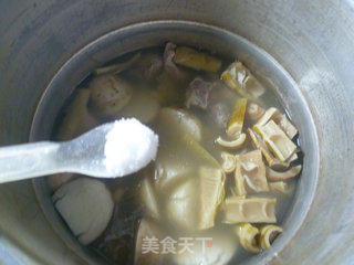 Lamb's Tail, Bamboo and Taro Pork Rib Soup recipe