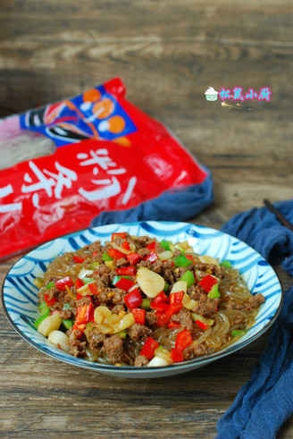 Stir-fried Noodles with Ground Beef recipe