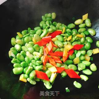 Carrot and Broad Bean Stir-fry recipe