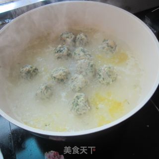 Leek Pork Meatball Soup recipe