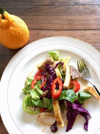 Donkey Steamed Buns and Chili Salad recipe