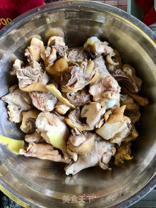 Mutual Matsutake and Potato Stew Chicken recipe