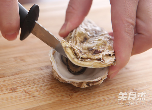 Garlic Oysters (steamed in Shell) recipe