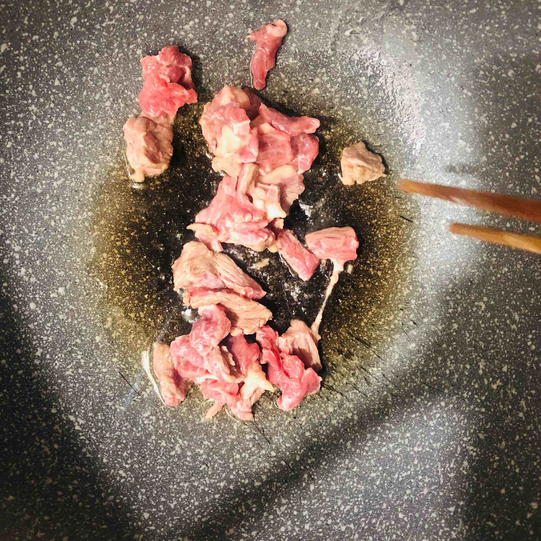 Stir-fried Beef with Seasonal Vegetables recipe