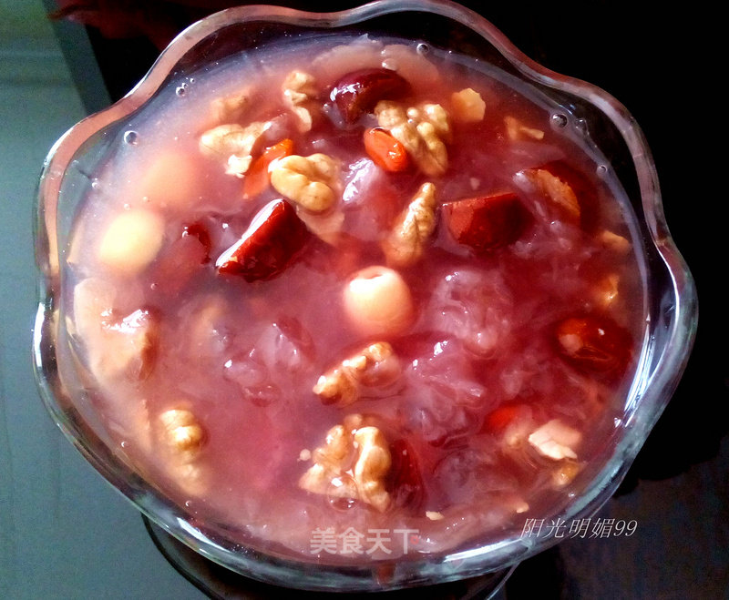 Purple Sweet Potato Nourishing Tremella Soup recipe