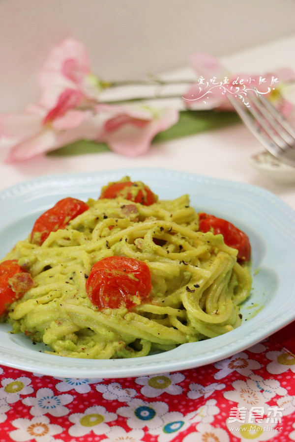 Pasta with Avocado recipe