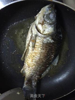 Crucian Fish Egg Soup recipe