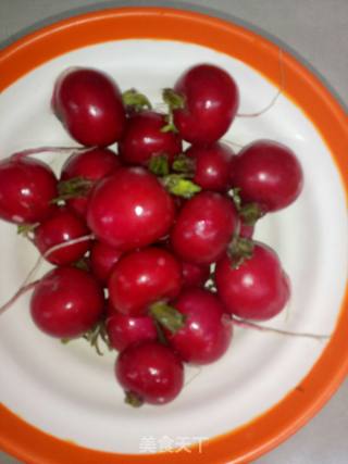 Sour and Spicy Cherry Radishes recipe