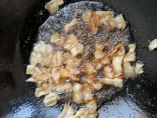 Stir-fried Pork Belly with Snow Peas and Shiitake Mushrooms recipe