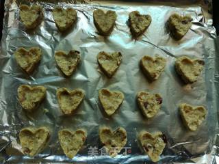 Heart-shaped Sugar-free Oatmeal Cookies recipe