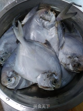 Dry Fried Pomfret recipe