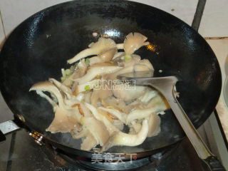 Fried Mushrooms with Onion and Mustard recipe