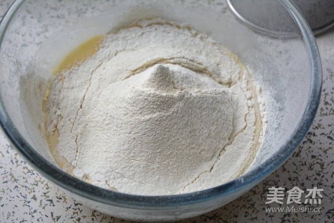 Quinoa Raisin Muffin recipe