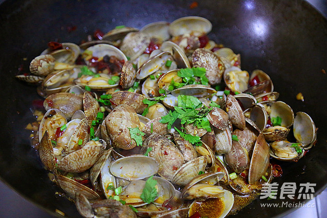 Spicy Fried Clams recipe