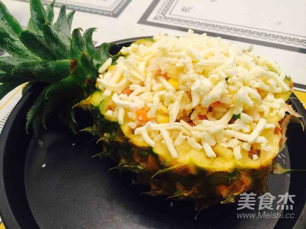 Pineapple Seafood Baked Rice recipe