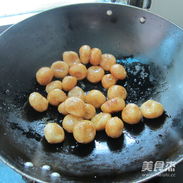 Stir-fried Cake with Sesame Sugar recipe