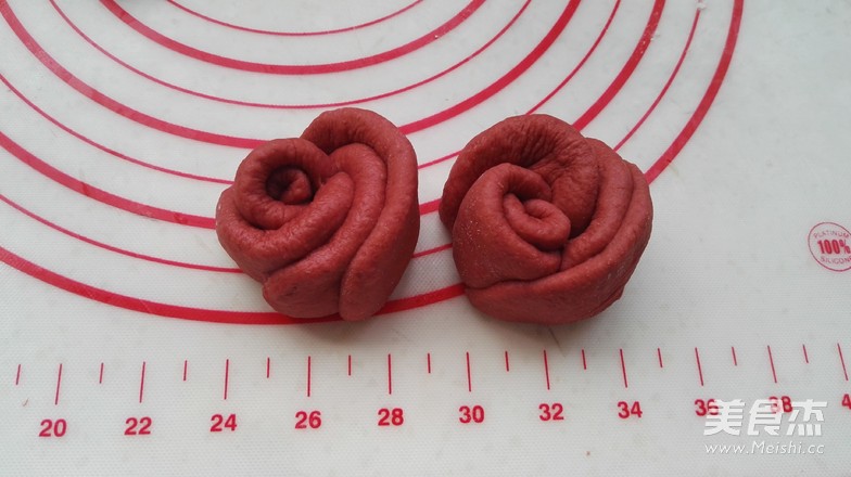 Red Rose Bread recipe