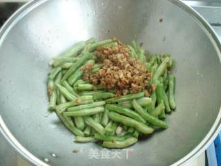 Stir-fried Carob recipe