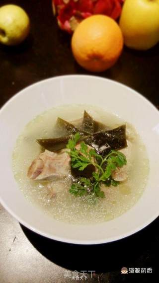 Seaweed Pork Ribs Soup recipe