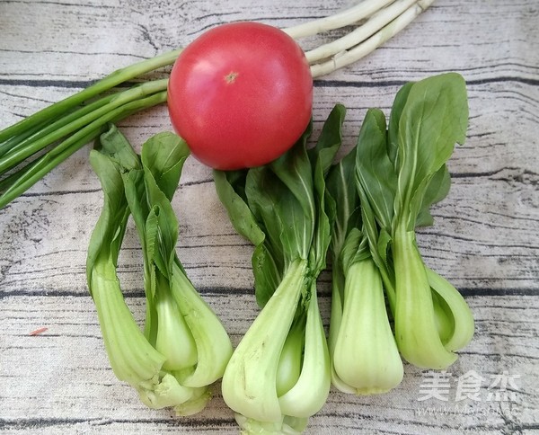 Arctic Shrimp Tomato Noodles recipe