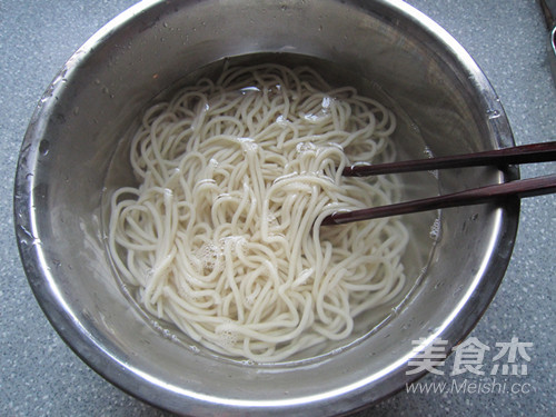 Fresh Seafood Marinated Noodles recipe