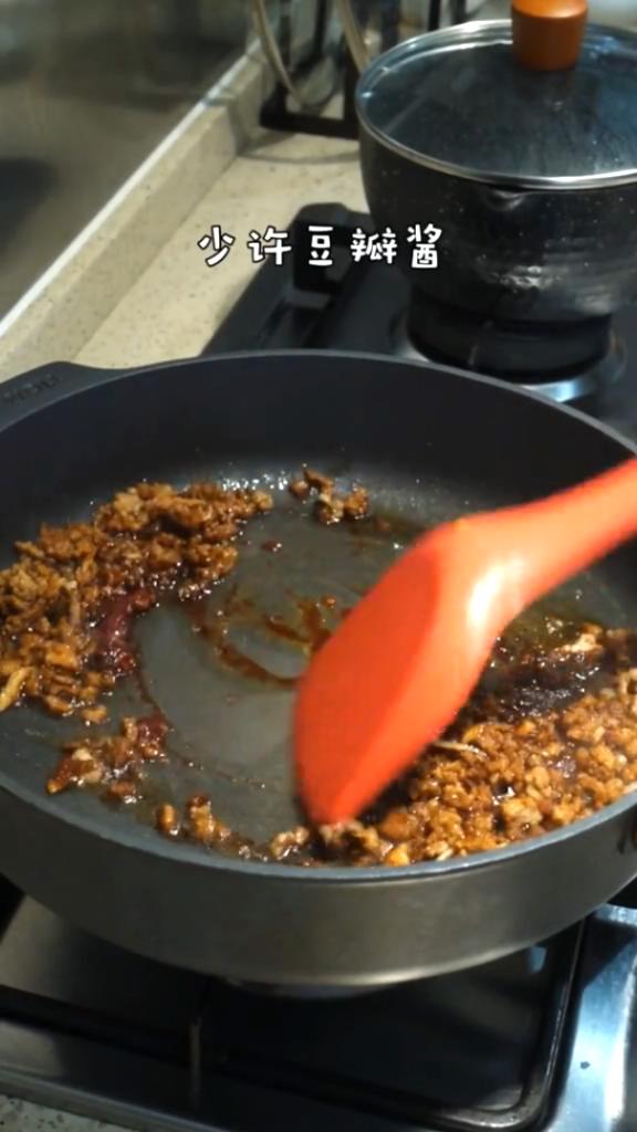 Stewed Vermicelli with Minced Meat recipe