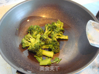Stir-fried Winter Melon Flowers recipe