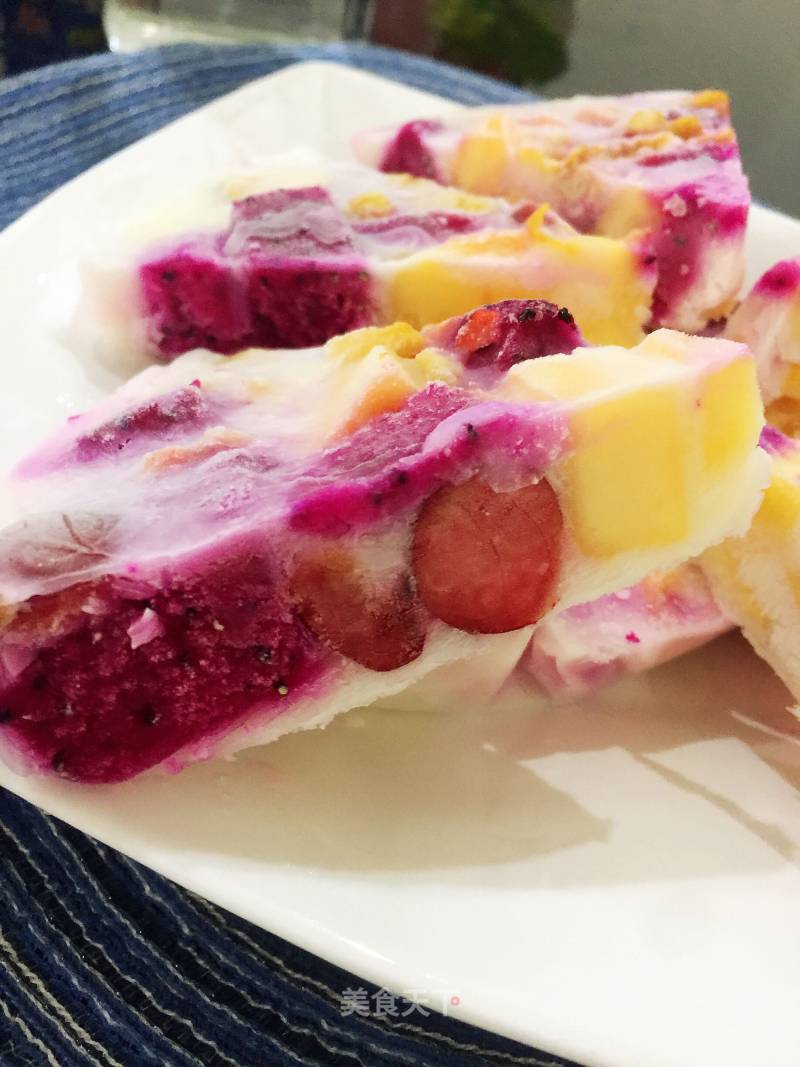 #清凉一夏～～yogurt Fruit Ice Cream# recipe