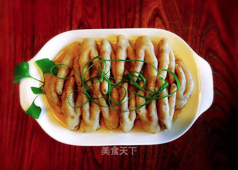 Fragrant Chicken Feet recipe