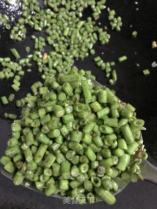 Stir-fried Minced Pork with Beans recipe
