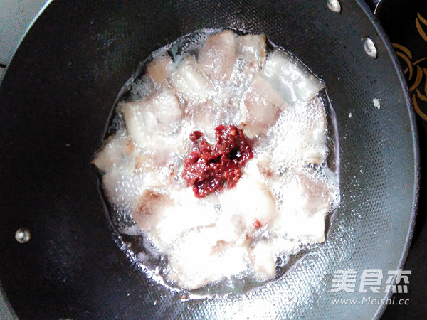 Stir-fried Twice-cooked Pork with Onions recipe