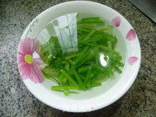 Celery Mixed with Pig Ears recipe