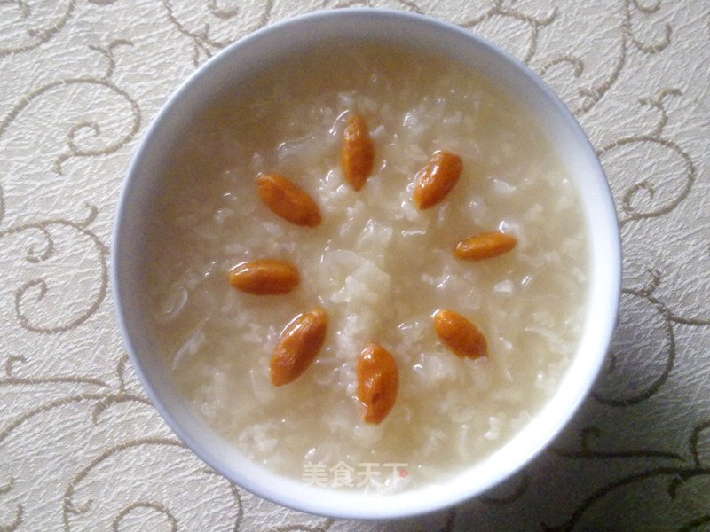 Tremella Wolfberry Health Porridge recipe