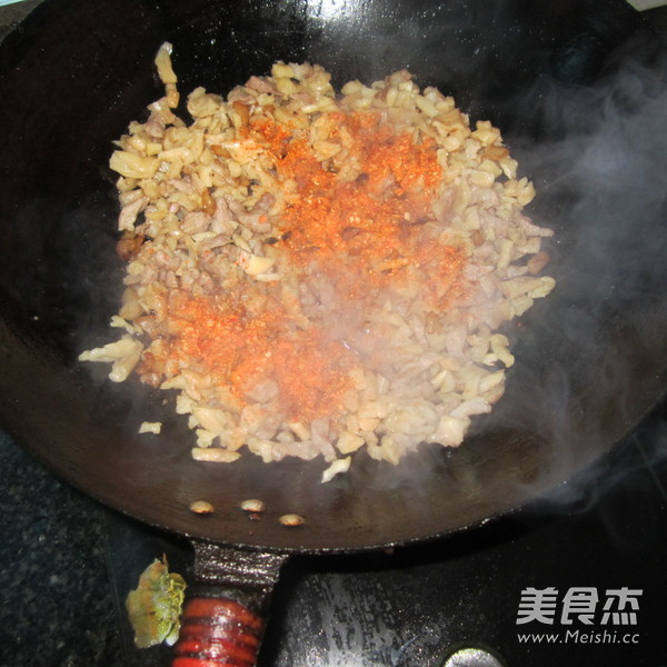 Fried Pork with Dried Radish recipe