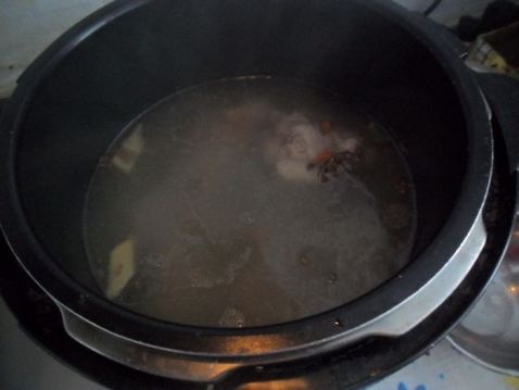 Wolfberry Pork Bone Soup recipe