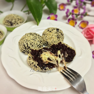 Shiba Heart Black Rice Ball recipe