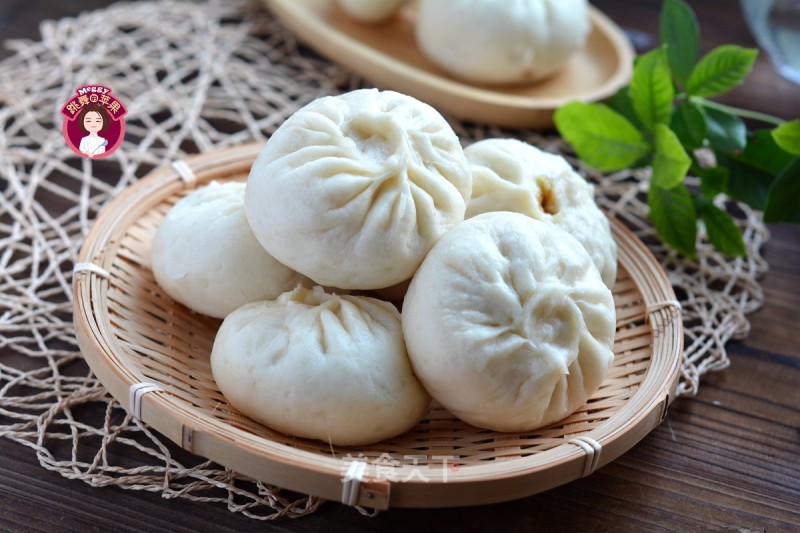 Small Cabbage Steamed Bun with Minced Pork recipe